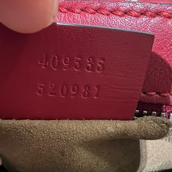 Gucci Arabesque Small Camera Bag / Red - Picture 12 of 15